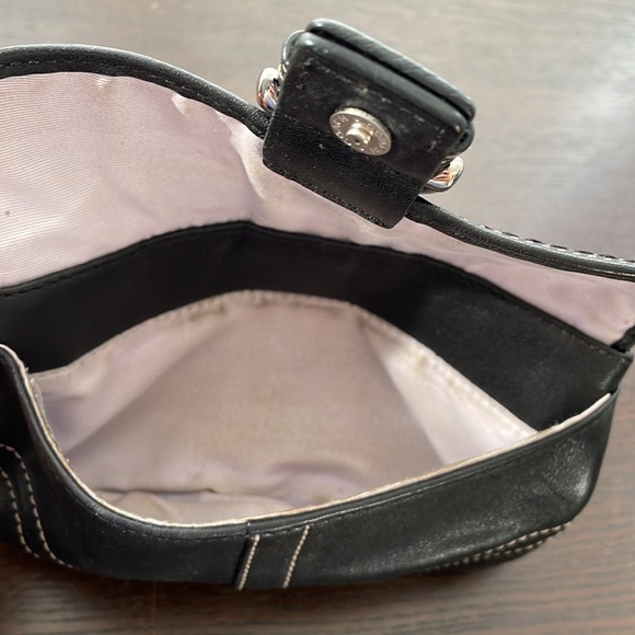 Coach Wristlet - Picture 3 of 5